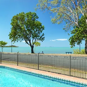 3* Apartahotel Whitsunday Waterfront