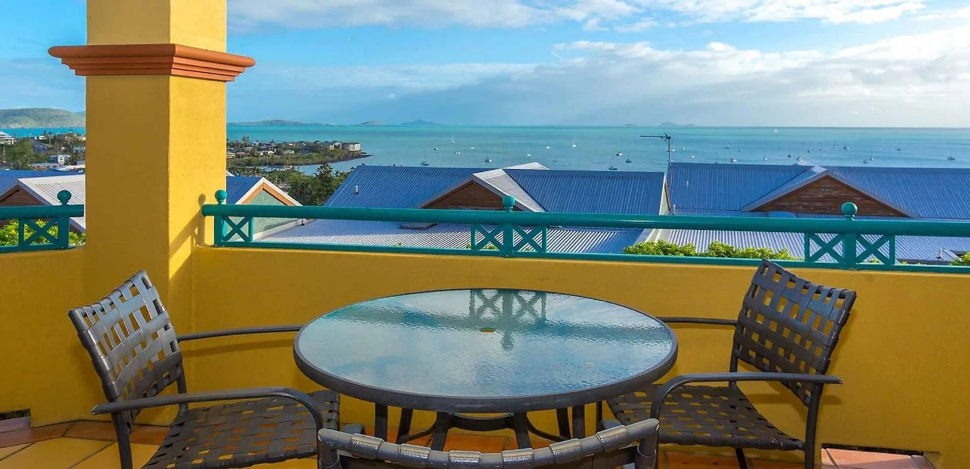 Toscana Village Resort Airlie Beach 0*,