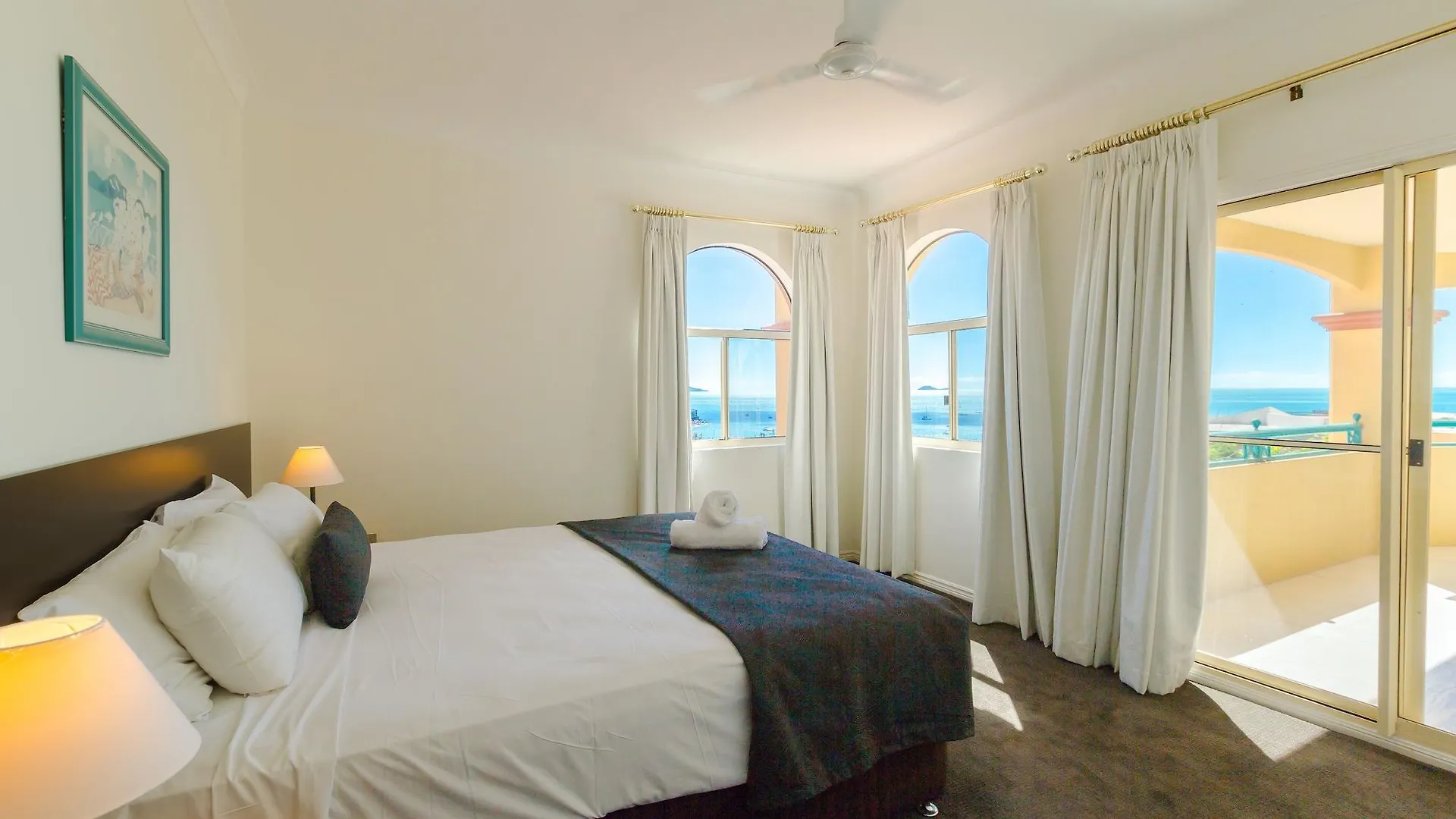 Toscana Village Resort Airlie Beach Lodge