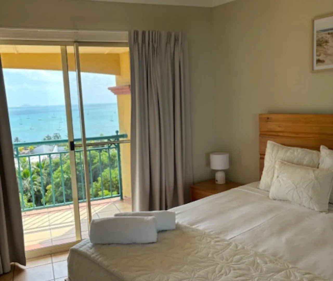 Lodge Toscana Village Resort Airlie Beach