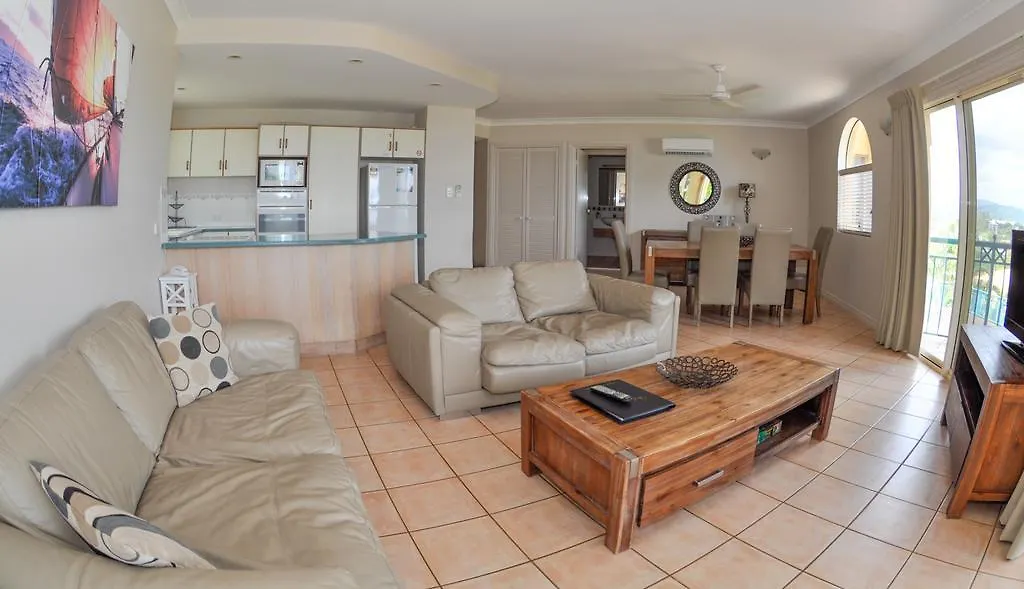 Toscana Village Resort Airlie Beach Lodge