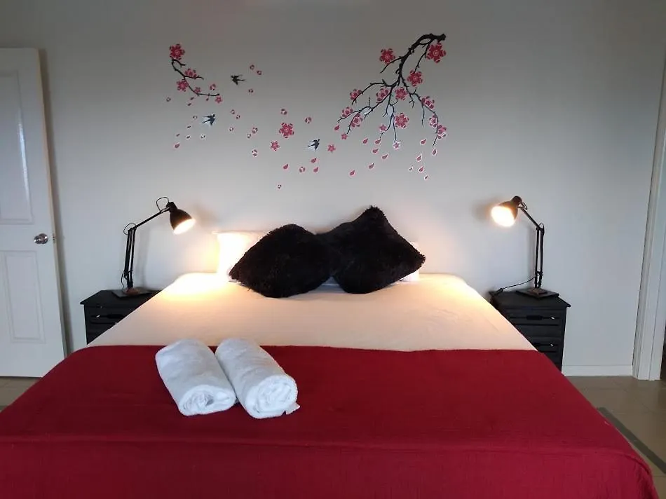 Toscana Village Resort Airlie Beach Lodge