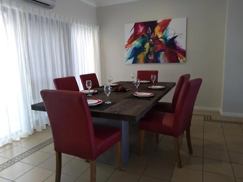 Lodge Toscana Village Resort Airlie Beach Australien