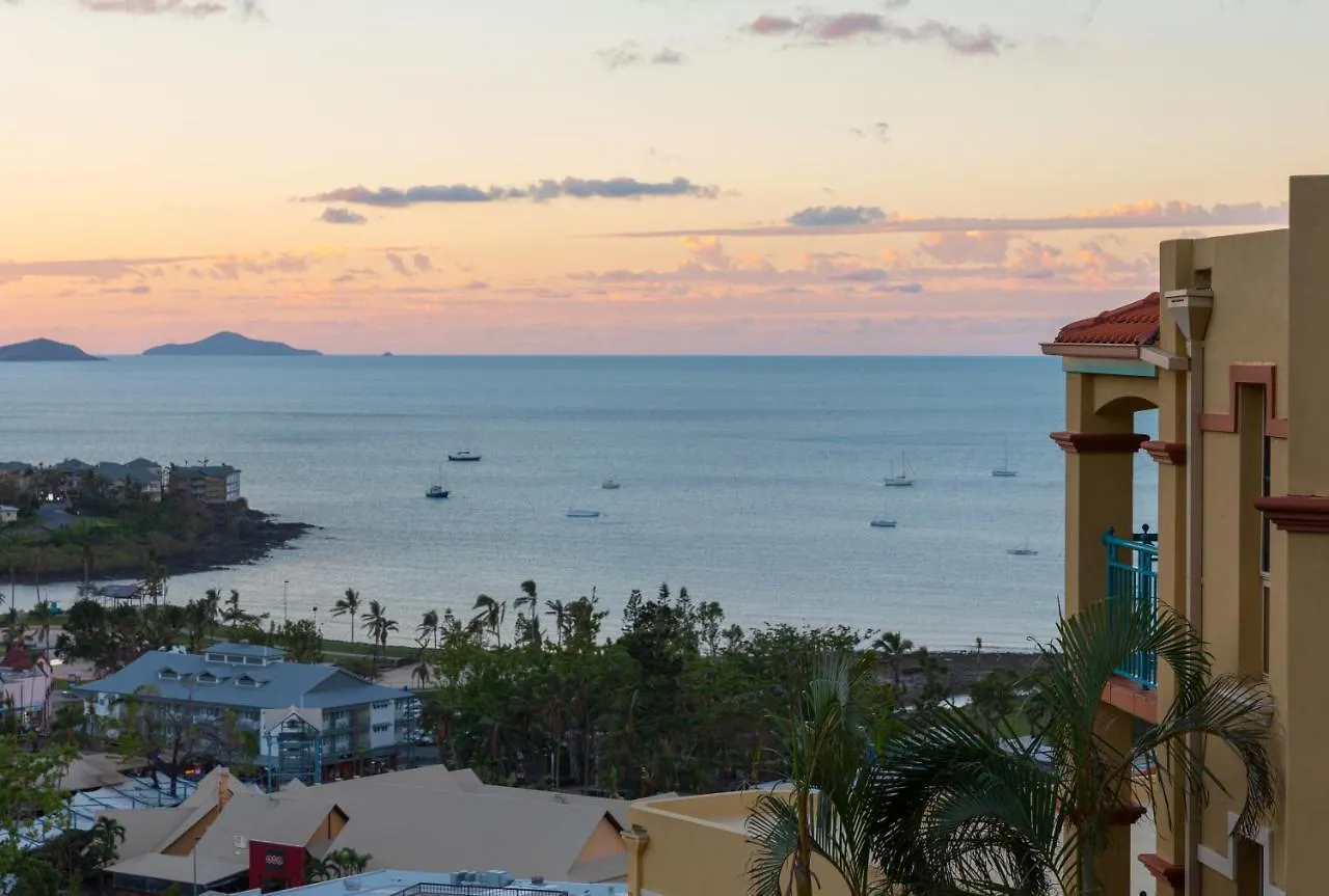 Lodge Toscana Village Resort Airlie Beach
