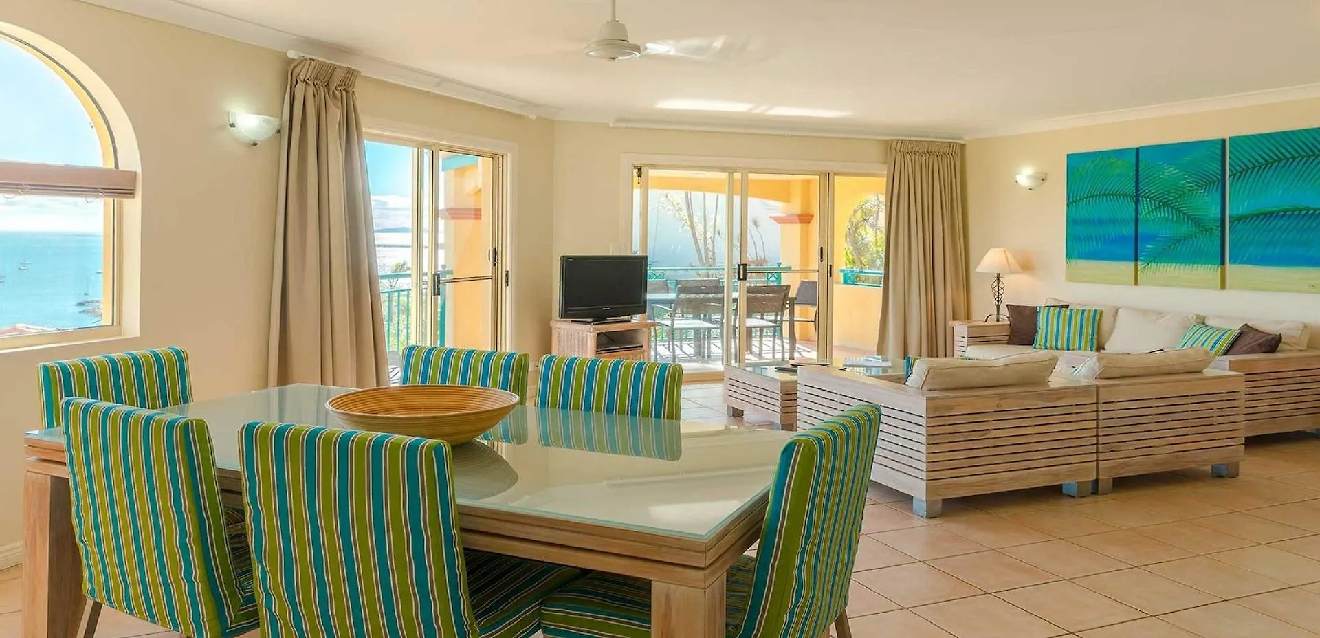 Lodge Toscana Village Resort Airlie Beach