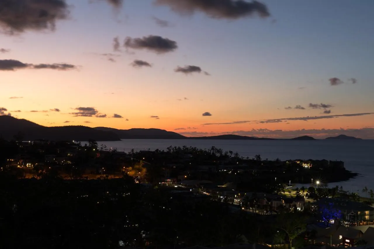 Lodge Toscana Village Resort Airlie Beach